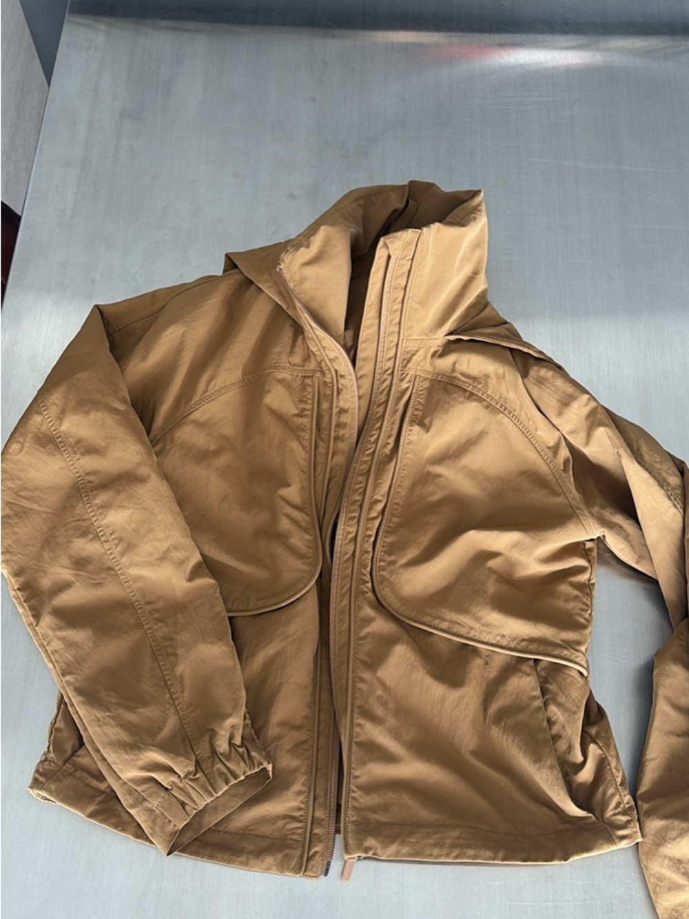 Lululemon always effortless Jacket in bold beige - Picture 4 of 6